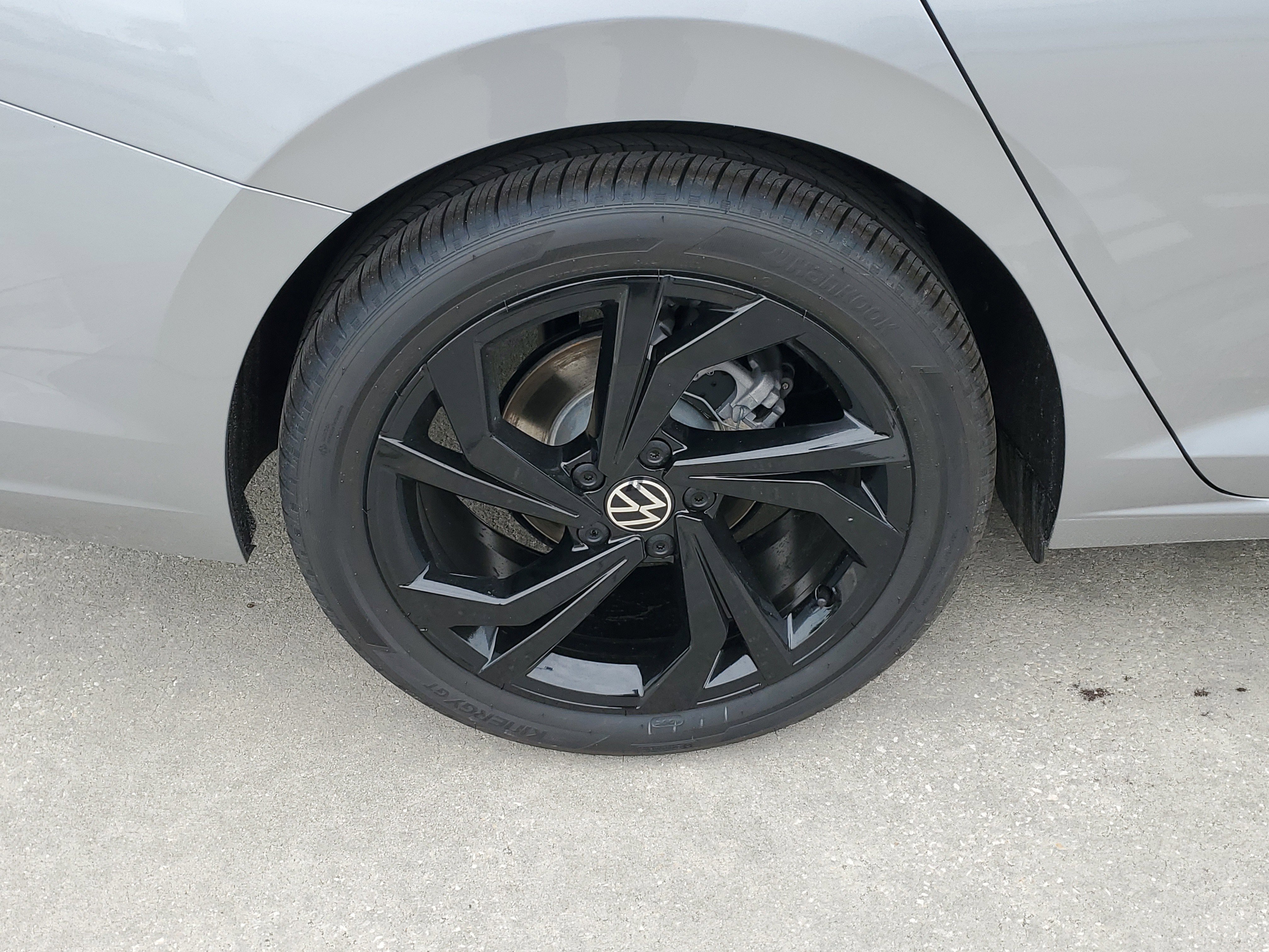 New 2026 Volkswagen Jetta SE image 5