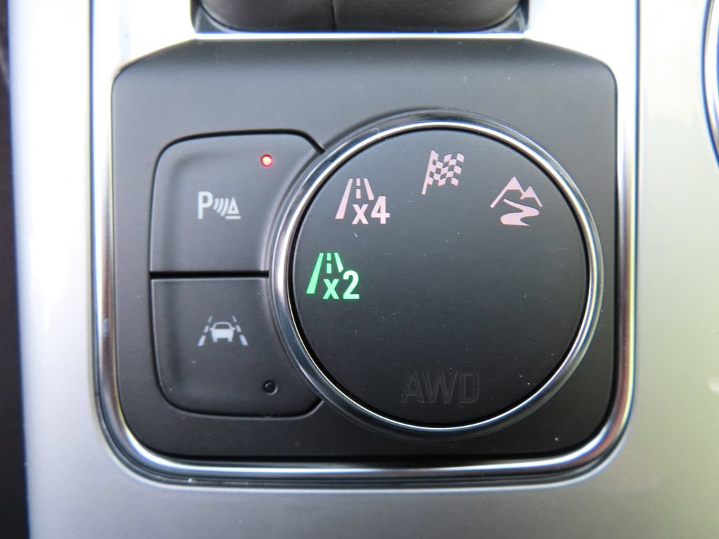 New 2026 Chevrolet Blazer LT w/ Convenience Package AWD/4WD image 10
