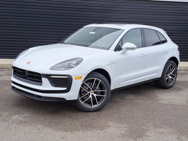 New 2026 Porsche Macan AWD/4WD image 1