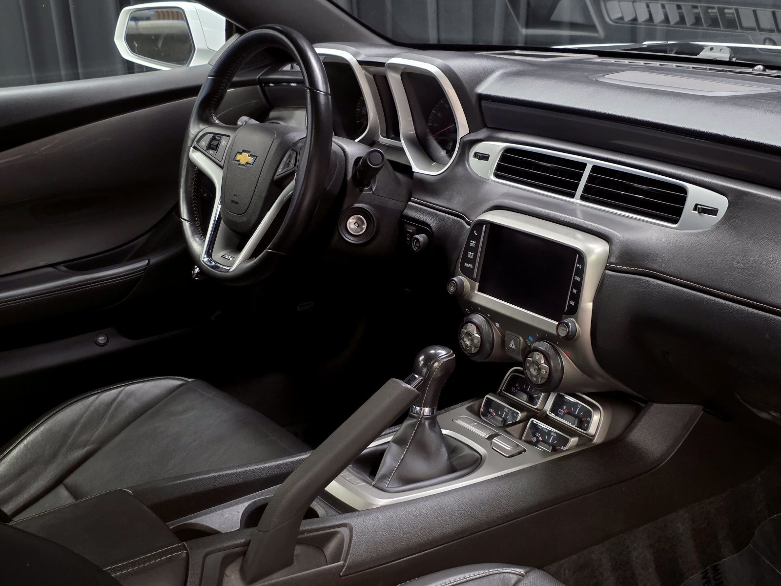Used 2013 Chevrolet Camaro SS w/ RS Package RWD image 31