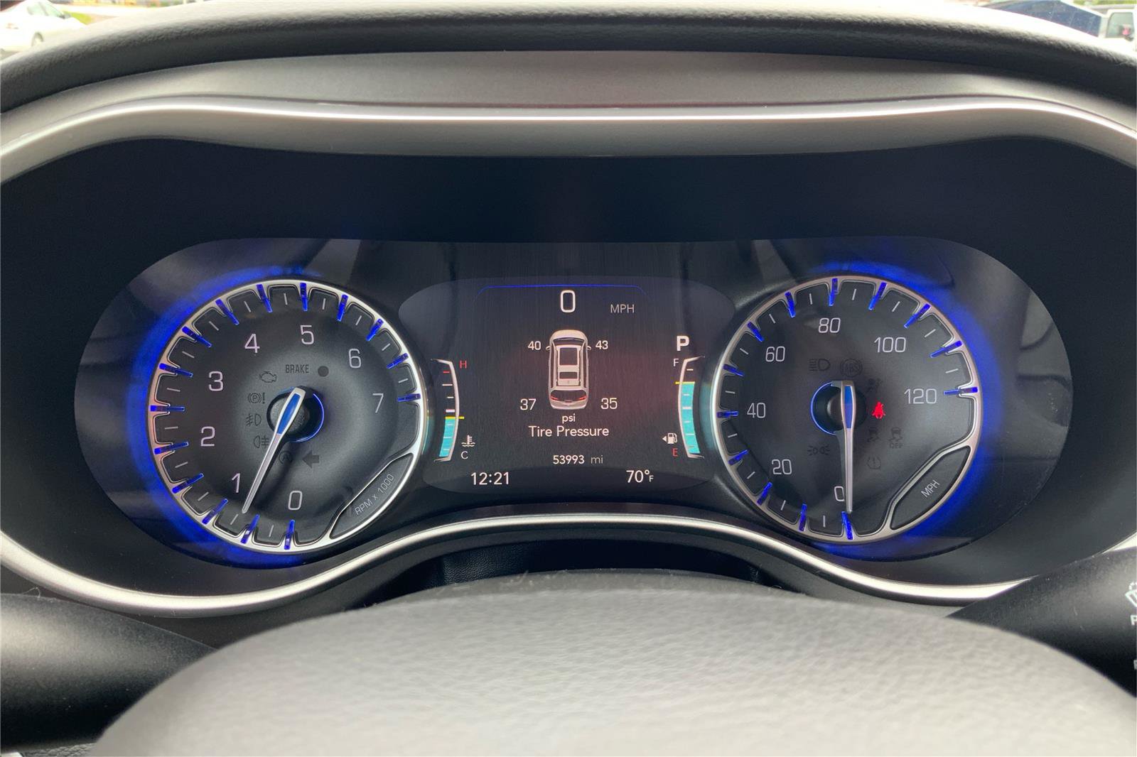 Used 2024 Chrysler Pacifica Touring-L FWD image 15
