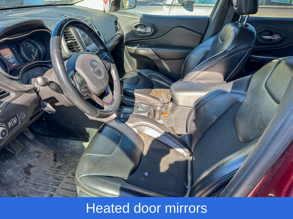 Used 2019 Jeep Cherokee Latitude Plus w/ Comfort/Convenience Group AWD/4WD image 8