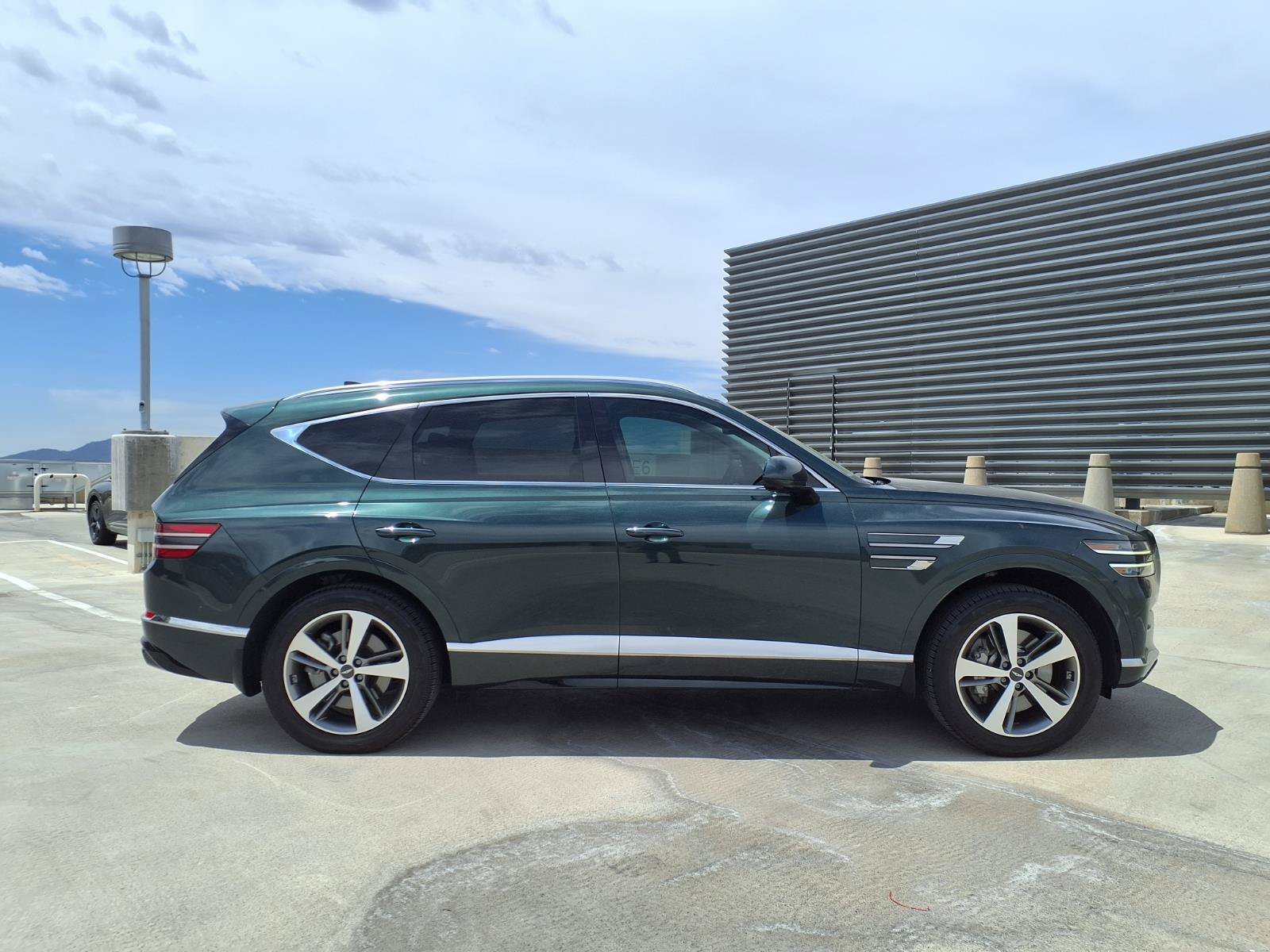 Certified 2022 Genesis GV80 2.5T w/ Advanced Package 02 AWD/4WD image 7