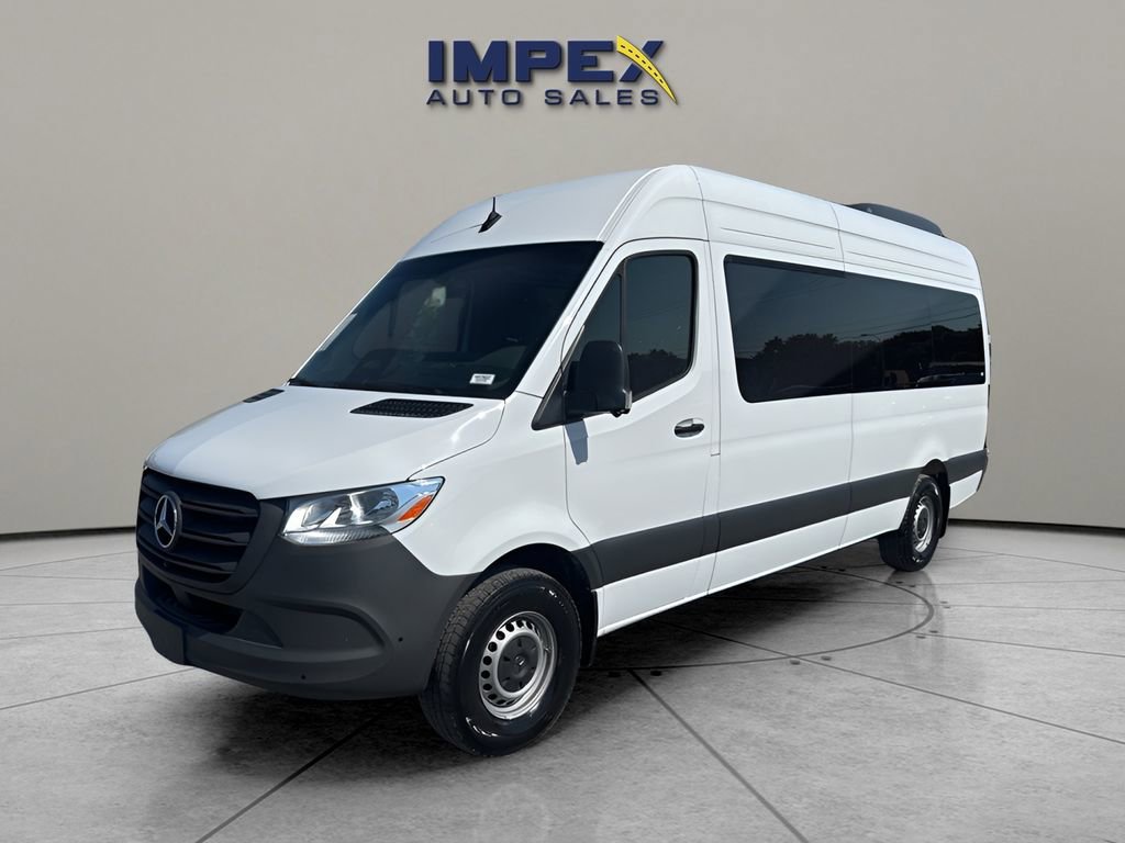 Used 2025 Mercedes-Benz Sprinter 2500 image 1