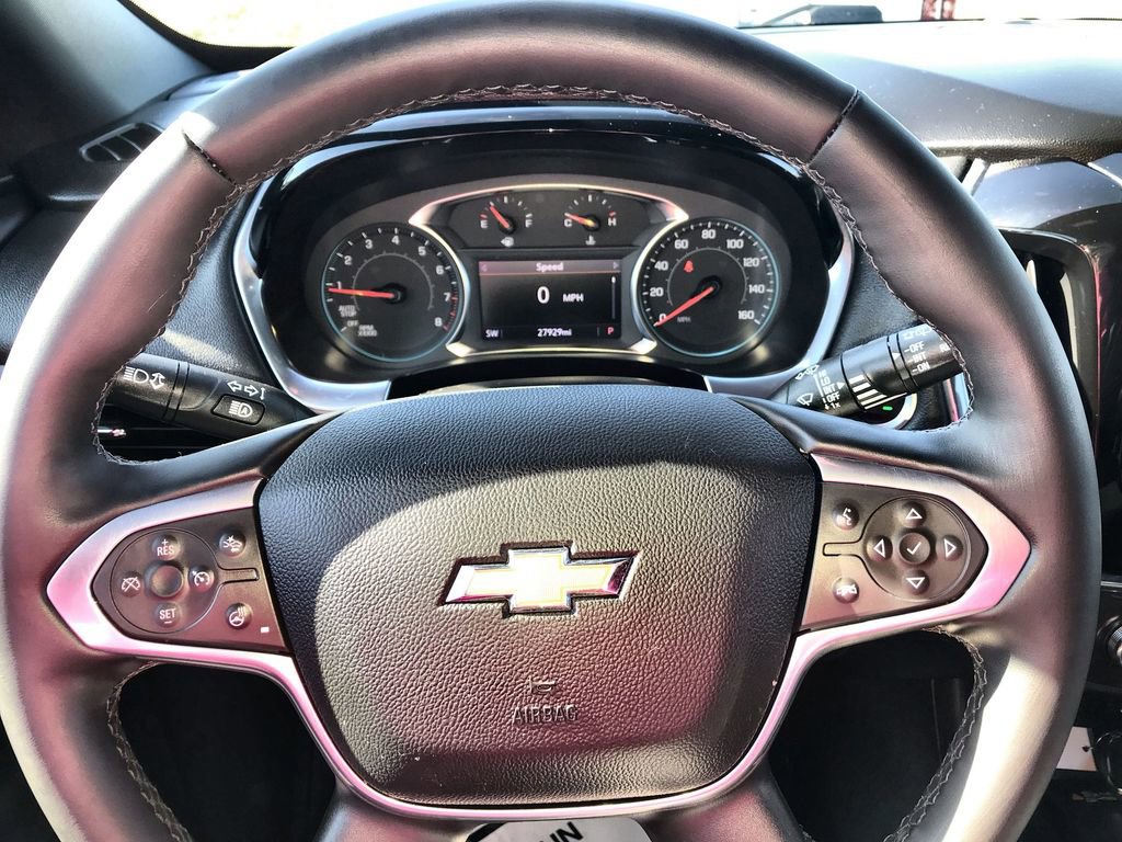 Used 2023 Chevrolet Traverse LT image 14