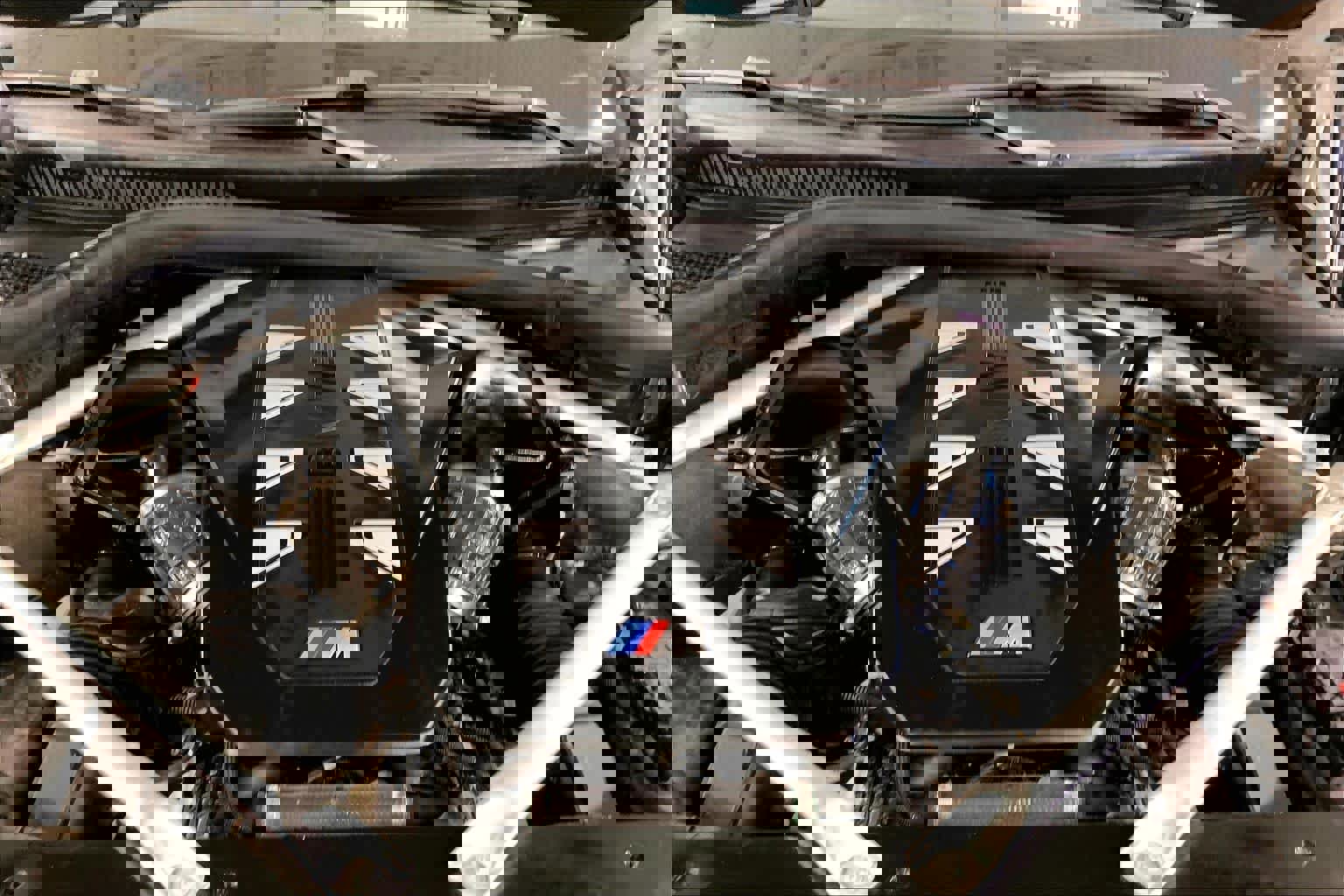 Used 2023 BMW X7 M60i w/ Executive Package image 27