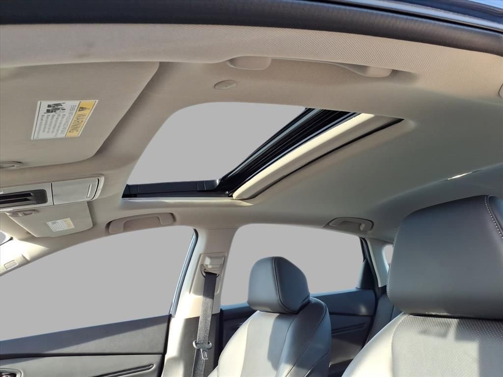 Used 2023 Honda Accord Touring image 18