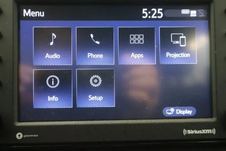 Used 2022 Toyota RAV4 LE AWD/4WD image 27