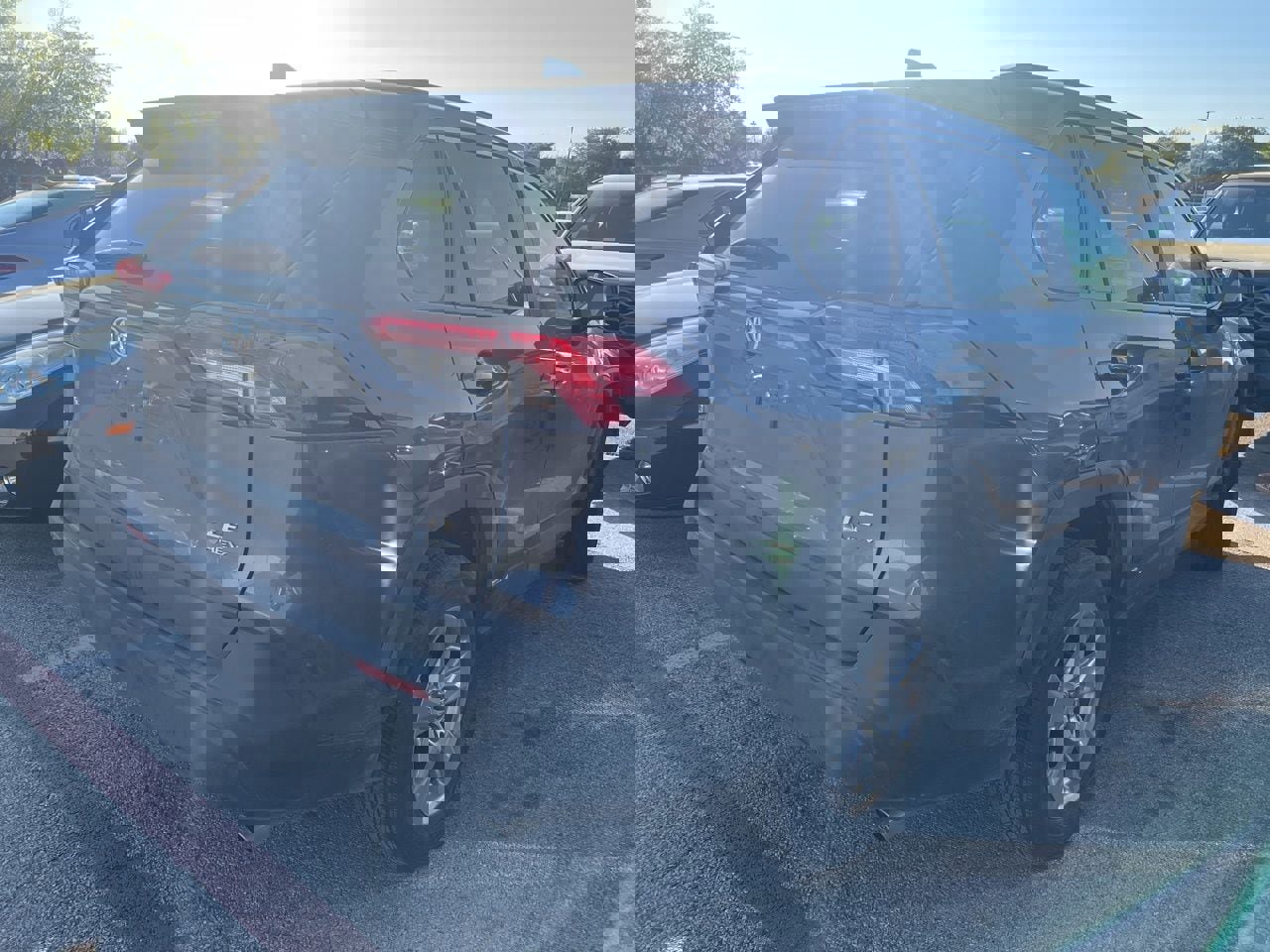 Used 2025 Toyota RAV4 LE image 4