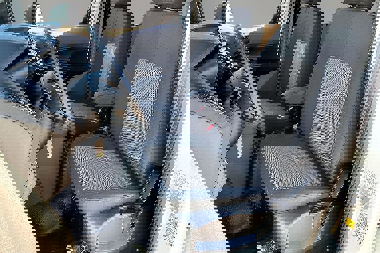 Used 2022 Ford Transit Connect XL image 20