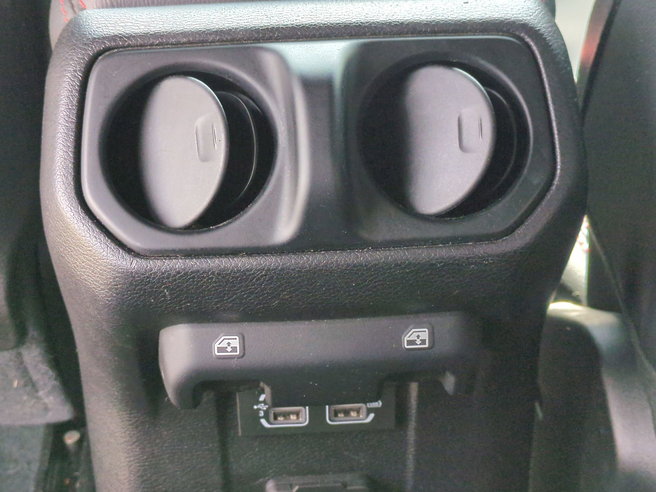 Used 2019 Jeep Wrangler Unlimited Rubicon w/ Dual Top Group image 34