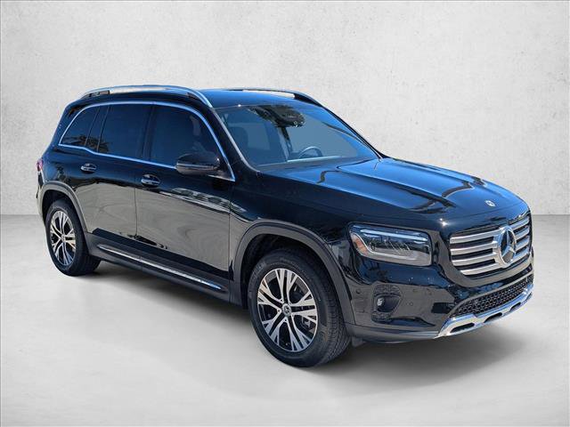 Used 2025 Mercedes-Benz GLB 250 image 3