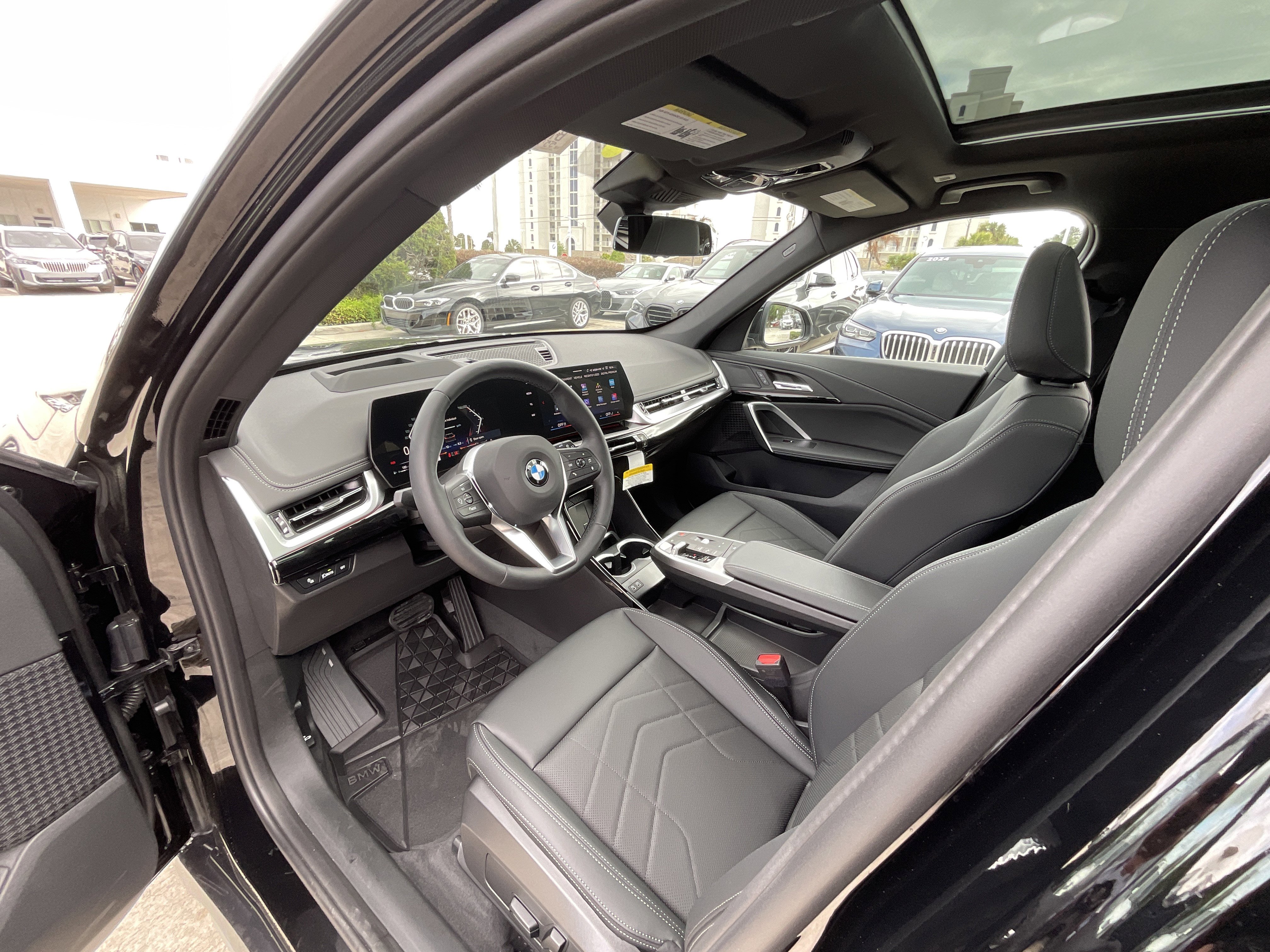 New 2026 BMW X1 xDrive28i w/ Technology Package image 9