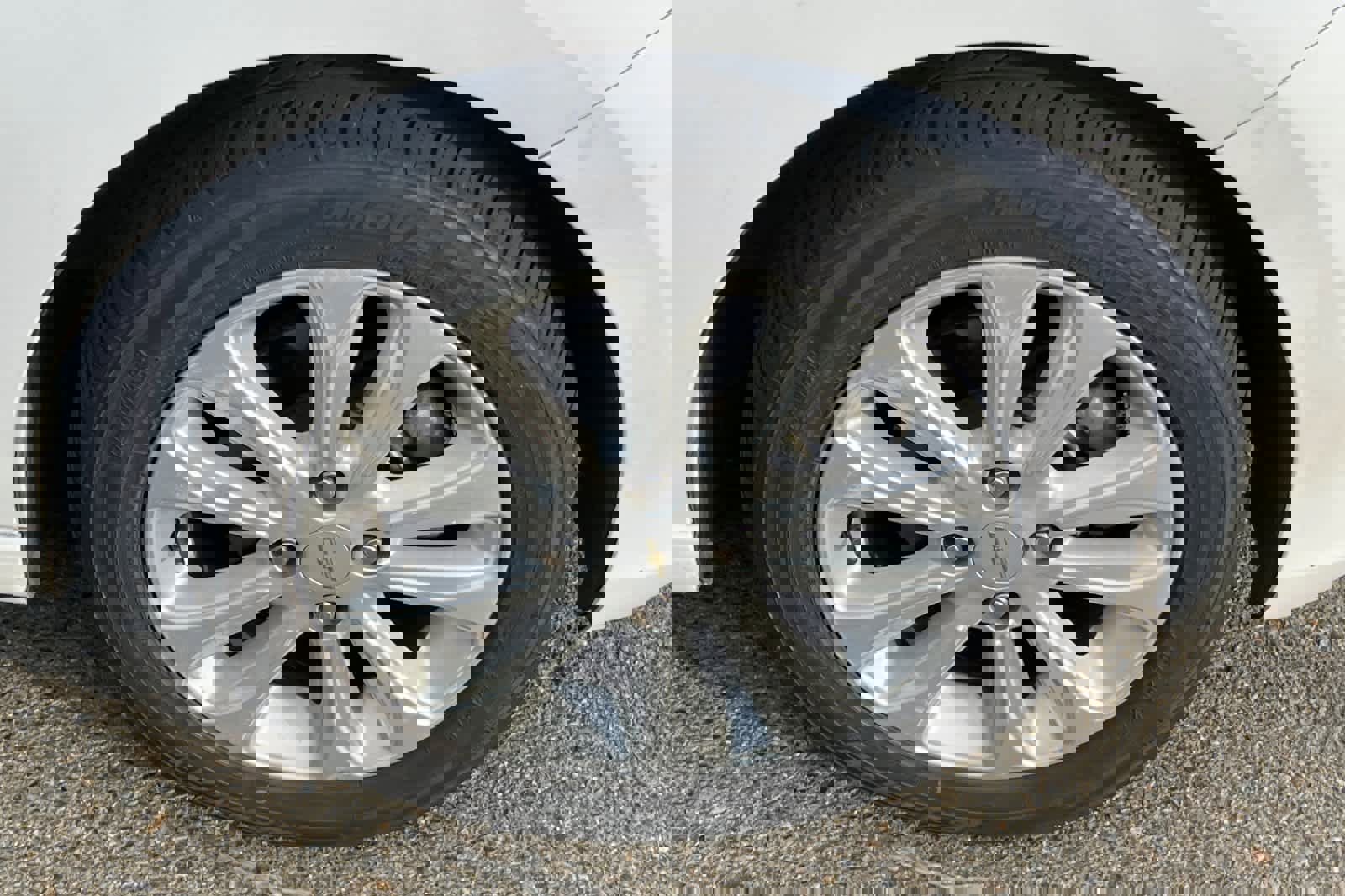 Used 2017 Chevrolet Spark LT image 15