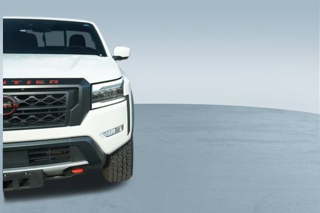 Used 2024 Nissan Frontier PRO-4X w/ Technology Package image 36