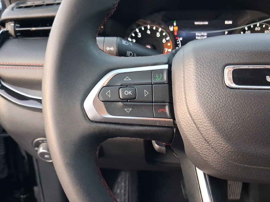 Used 2024 Jeep Compass Trailhawk AWD/4WD image 22