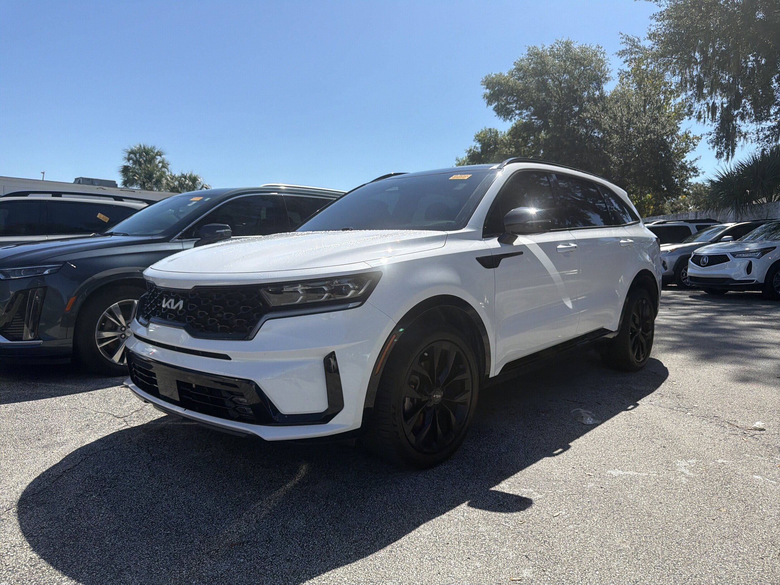Certified 2023 Kia Sorento SX FWD image 4