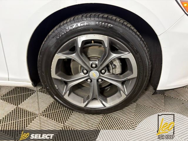 Used 2023 Chevrolet Malibu LT FWD image 23