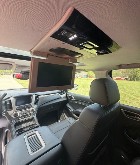 Used 2018 GMC Yukon Denali w/ Open Road Package image 11