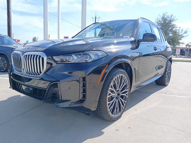 New 2026 BMW X5 sDrive40i w/ M Sport Package RWD image 3