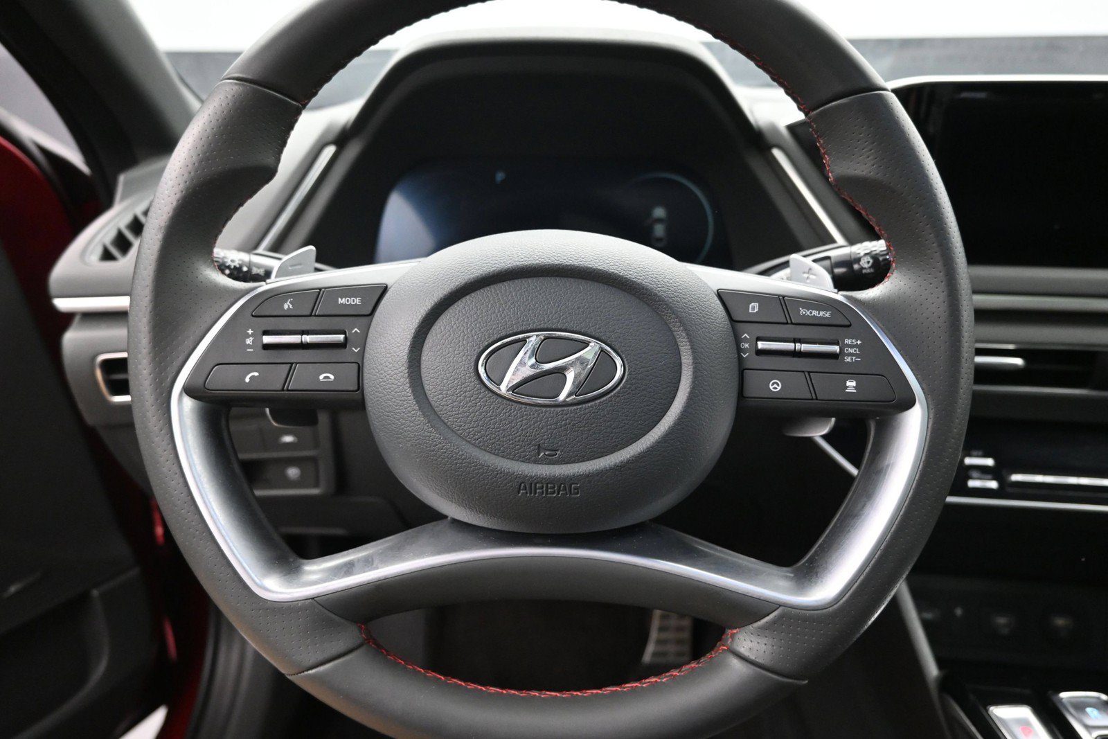 Used 2023 Hyundai Sonata SEL Plus FWD image 13