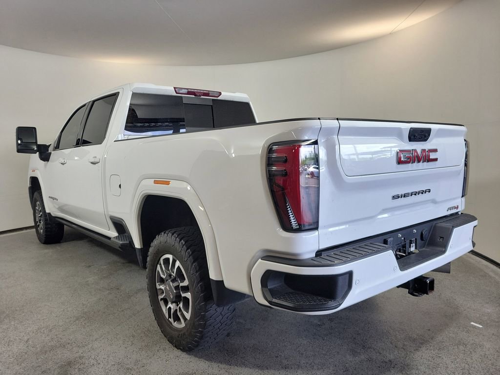 Used 2024 GMC Sierra 2500 AT4 w/ AT4 Premium Plus Package AWD/4WD image 5