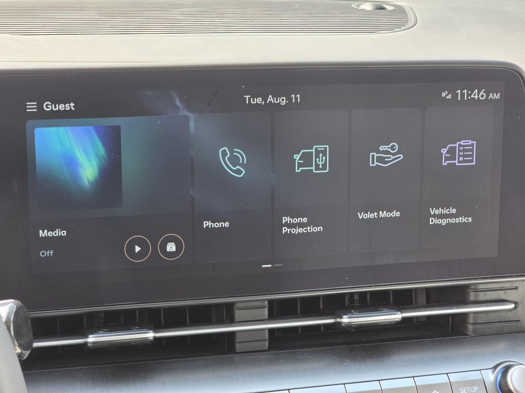 Used 2025 Hyundai Kona SEL FWD image 17