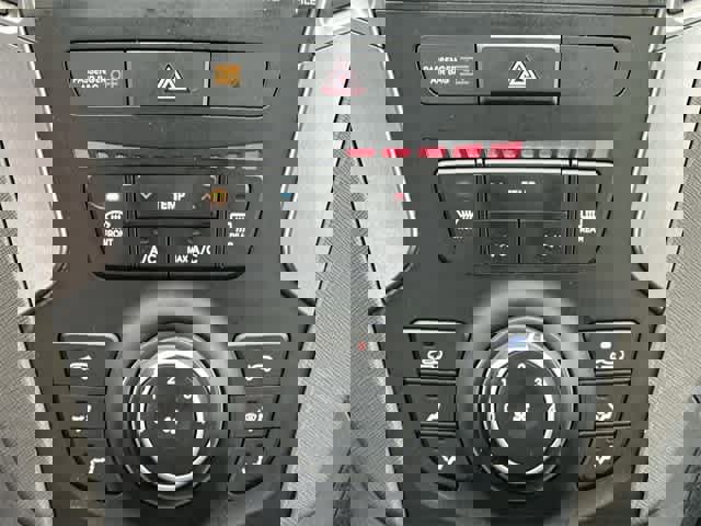 Used 2015 Hyundai Santa Fe Sport w/ Option Group 02 image 12