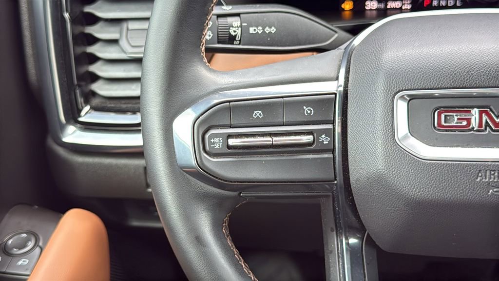 Used 2023 GMC Canyon AT4 w/ Canyon Safety Plus Package AWD/4WD image 20