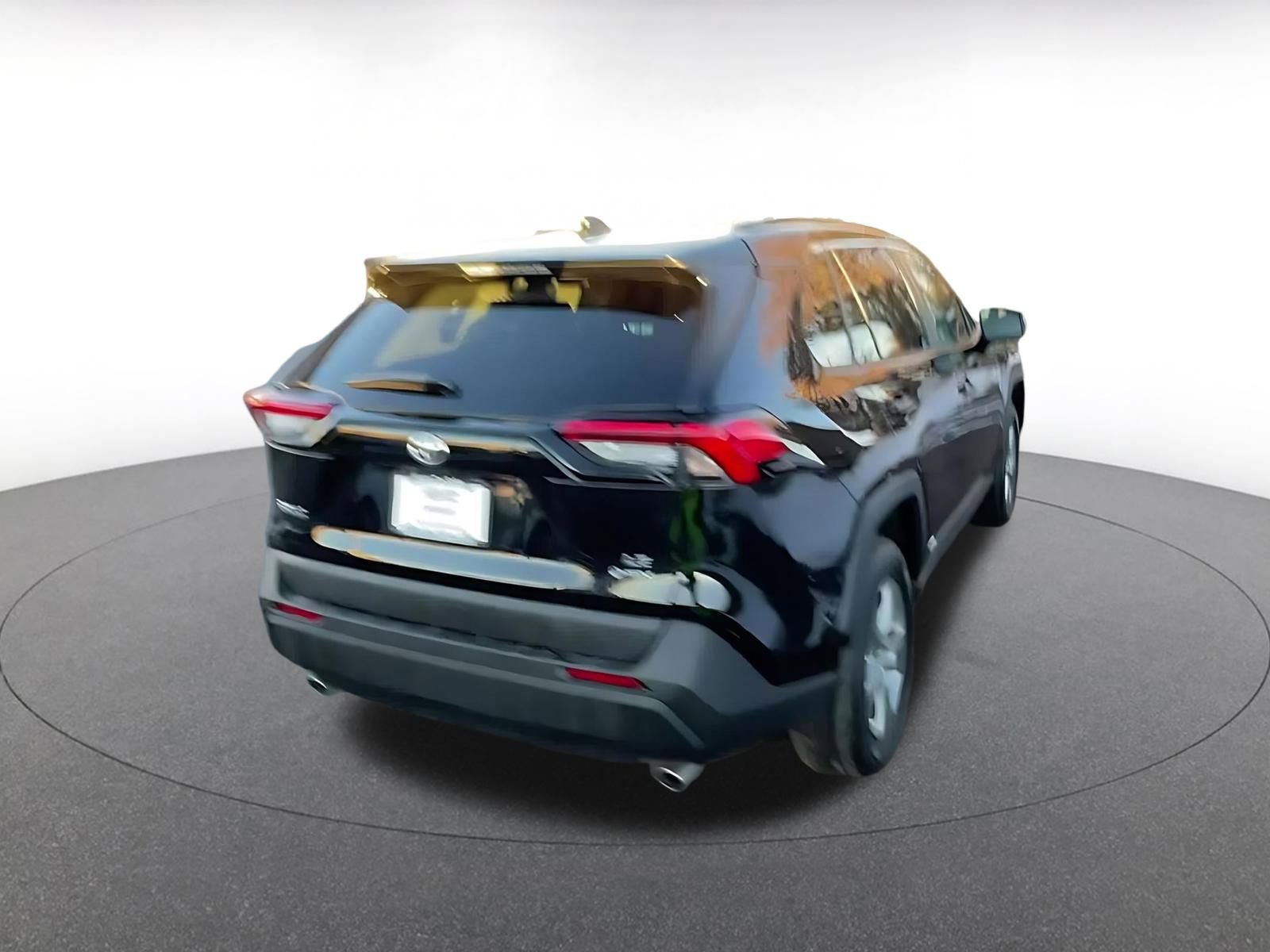 Used 2025 Toyota RAV4 LE image 14