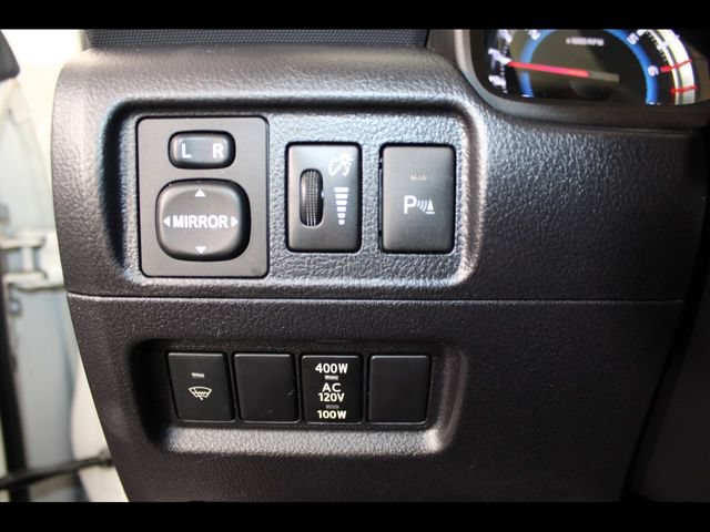 Used 2016 Toyota 4Runner Limited AWD/4WD image 21