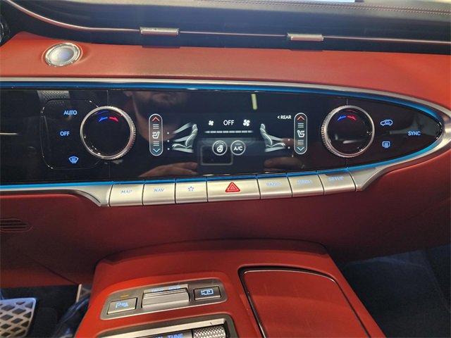 Used 2022 Genesis GV70 3.5T Sport w/ Sport Advanced Package image 20