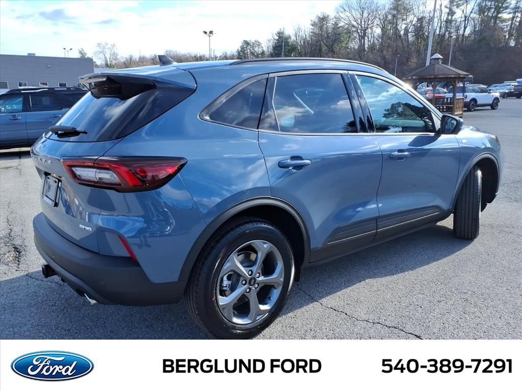 New 2026 Ford Escape ST-Line Select w/ Tech Pack #2 AWD/4WD image 5