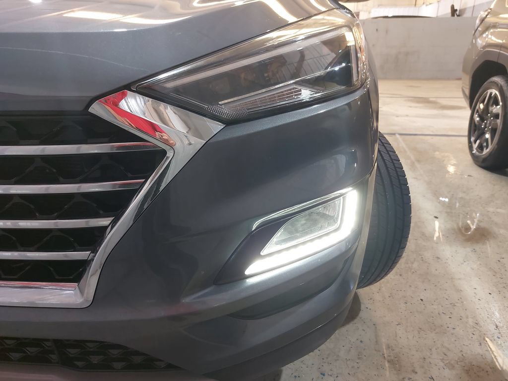Used 2021 Hyundai Tucson Ultimate w/ Cargo Package FWD image 31