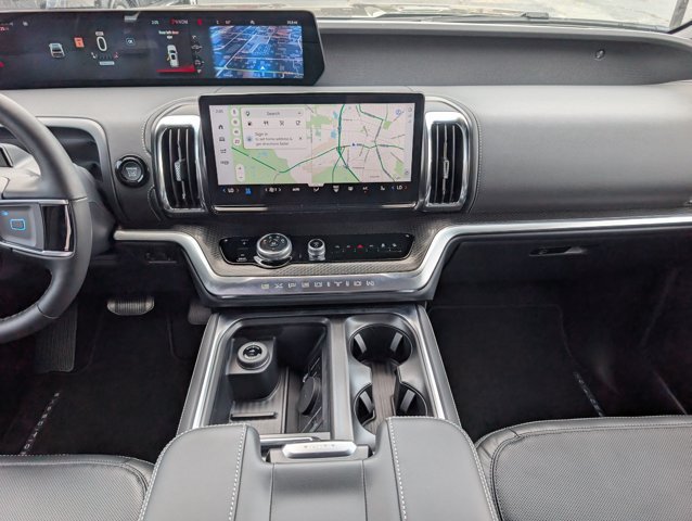 New 2027 Ford Expedition Max Platinum w/ Stealth Appearance Package AWD/4WD image 7