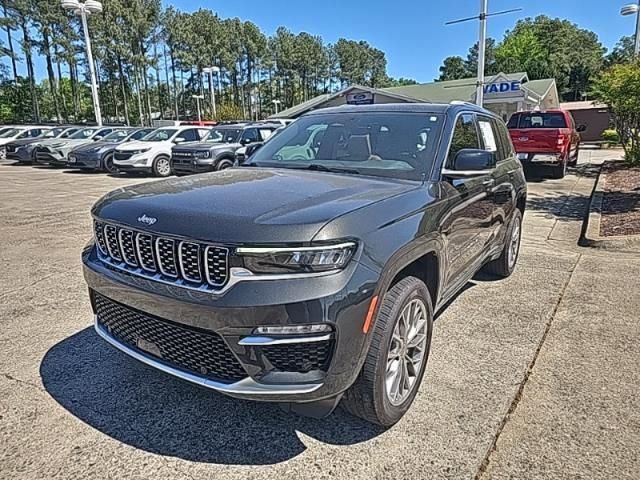 Used 2023 Jeep Grand Cherokee Summit w/ Luxury Tech Group V