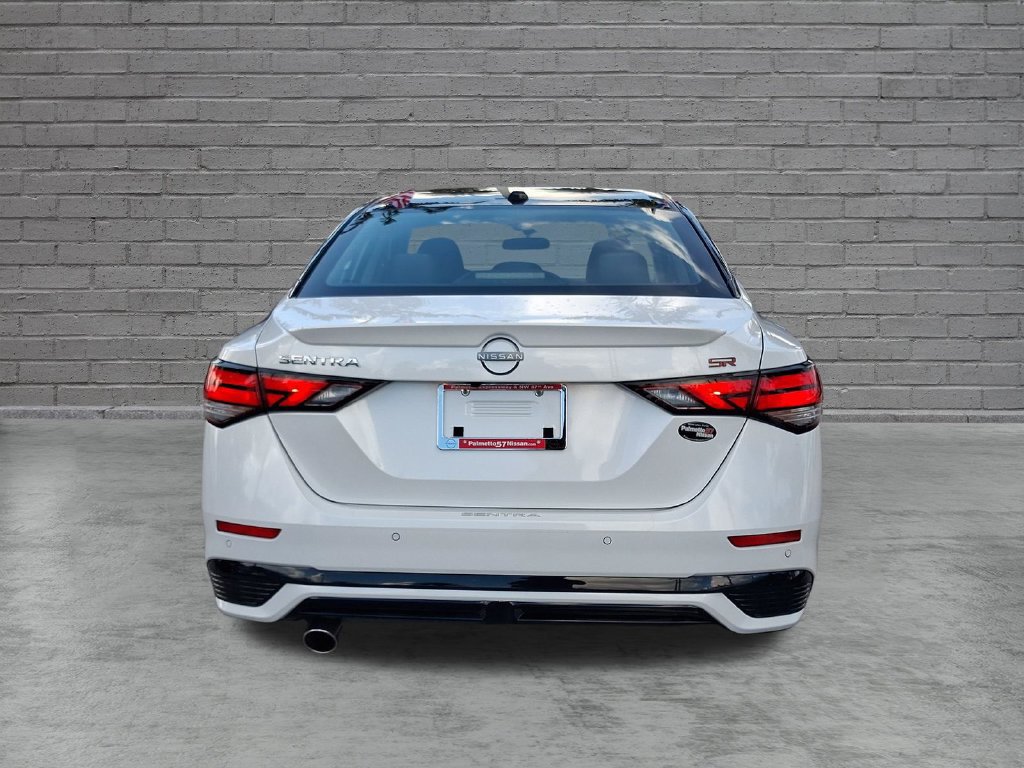 Certified 2025 Nissan Sentra SR FWD image 10