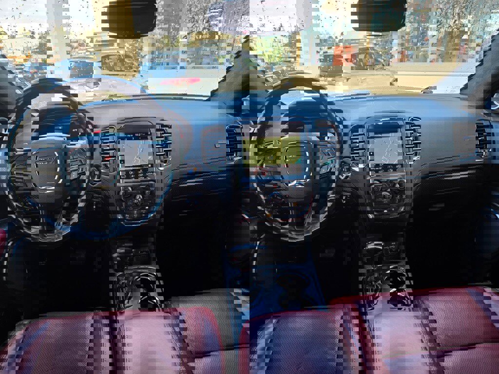 Used 2020 Dodge Durango R/T w/ Technology Group image 5