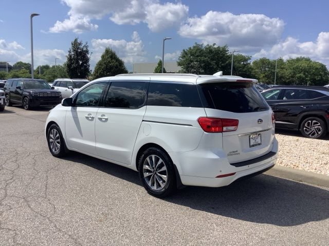 Used 2015 Kia Sedona SX FWD image 3