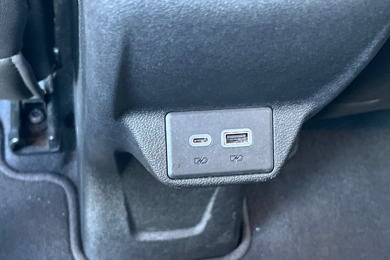 Used 2023 Chevrolet Bolt EUV Premier w/ Sun & Sound Package FWD image 40