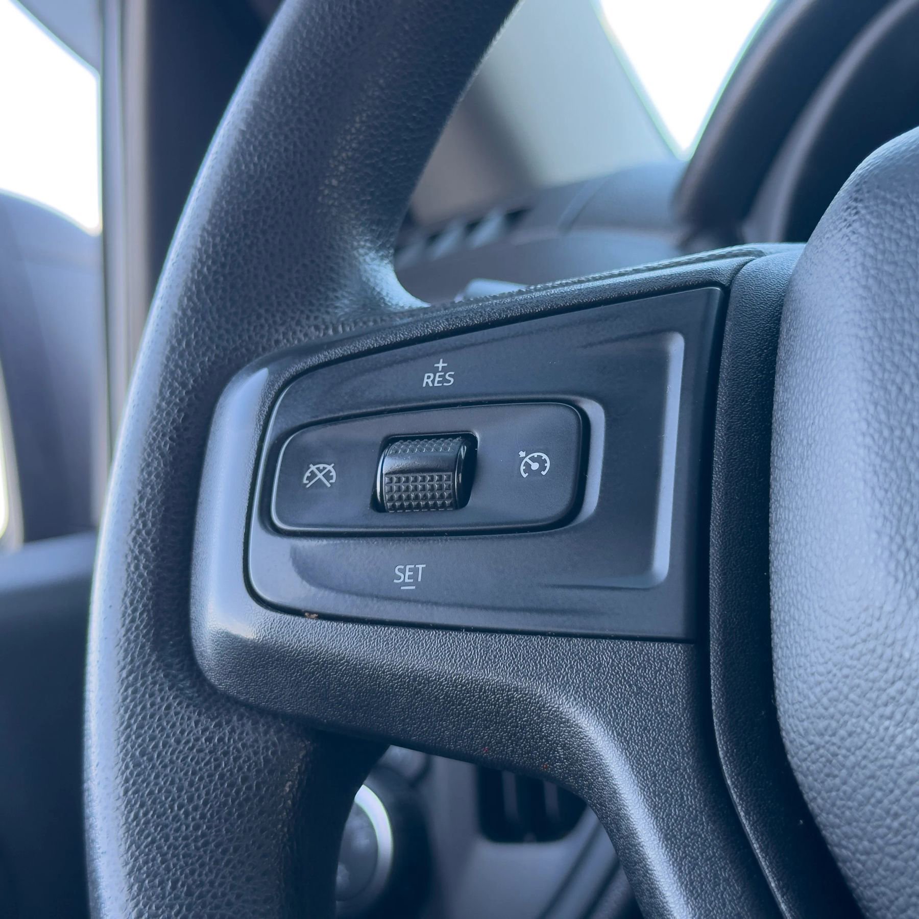 Used 2022 Chevrolet Silverado 1500 Custom w/ LPO, Dark Essentials Package AWD/4WD image 18