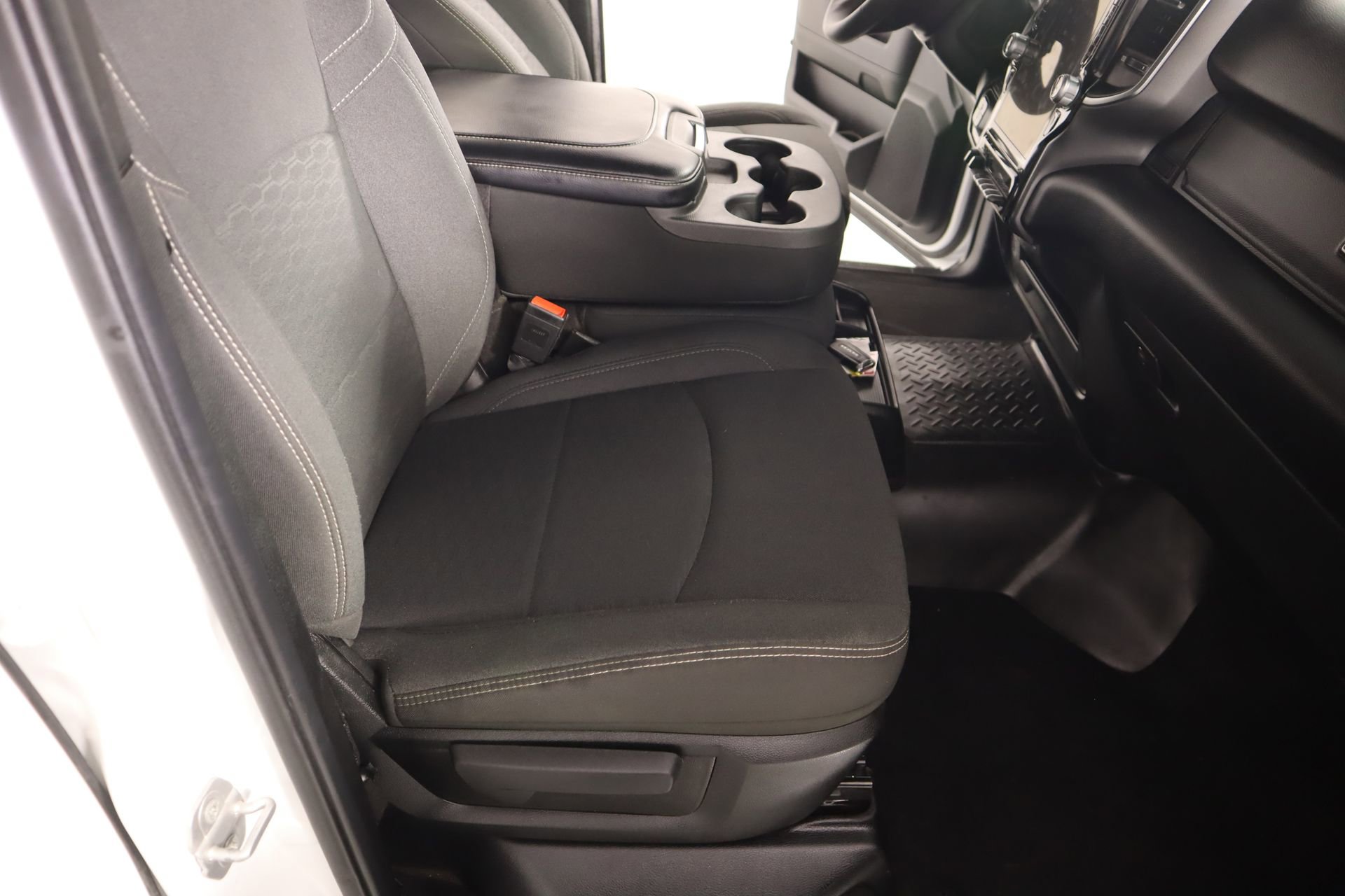 Used 2025 RAM 2500 Big Horn image 13