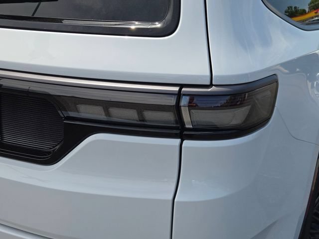 New 2026 Jeep Grand Wagoneer Limited AWD/4WD image 17
