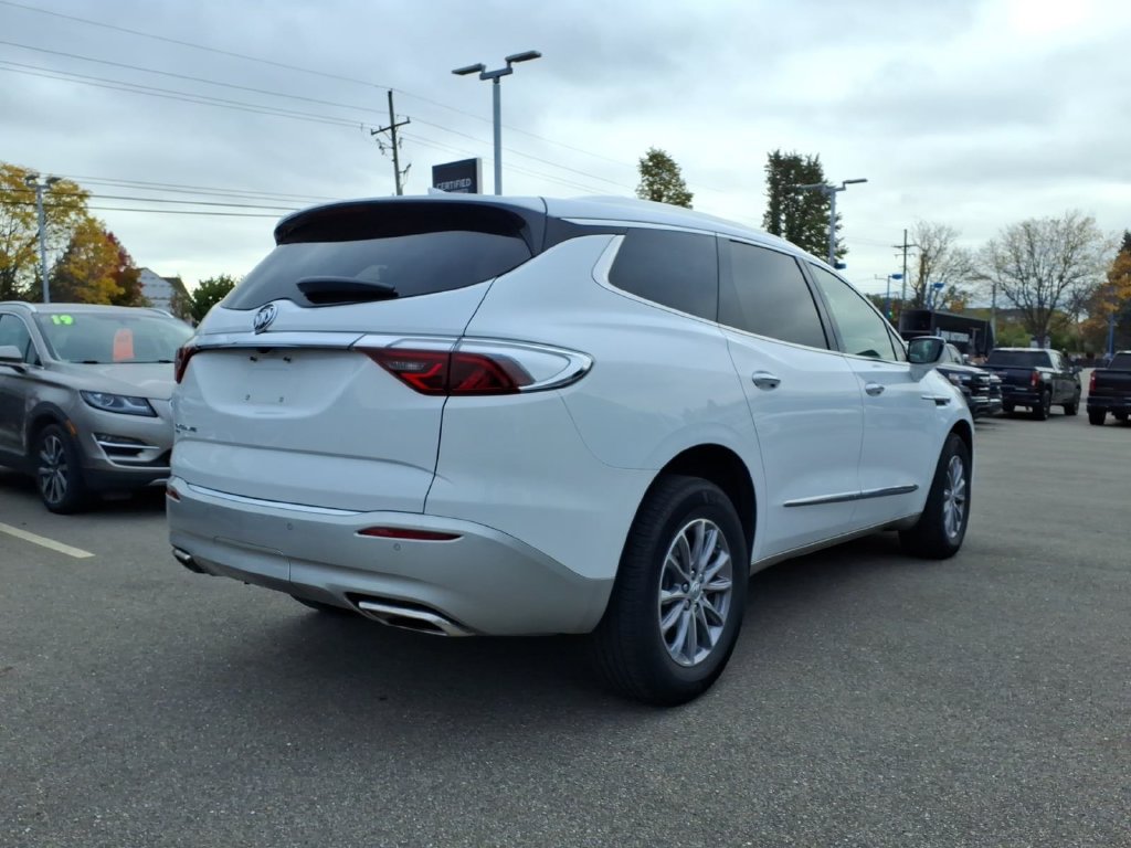 Certified 2023 Buick Enclave Essence AWD/4WD image 4