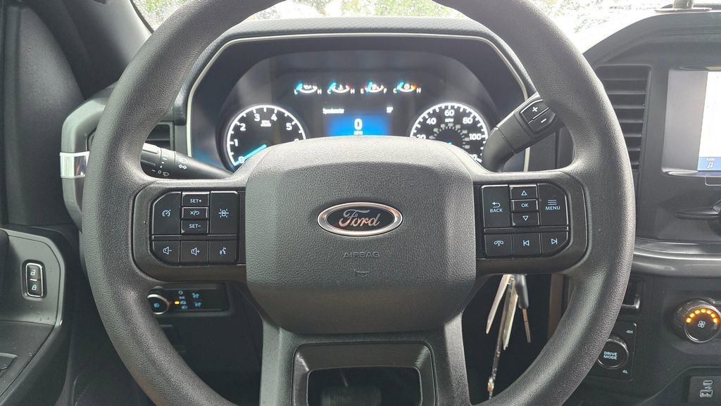 Used 2022 Ford F150 XL w/ STX Black Appearance Package AWD/4WD image 27