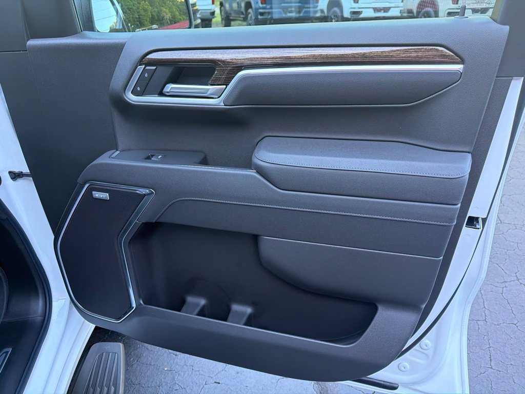 New 2026 GMC Sierra 1500 Elevation w/ Elevation Premium Package AWD/4WD image 14