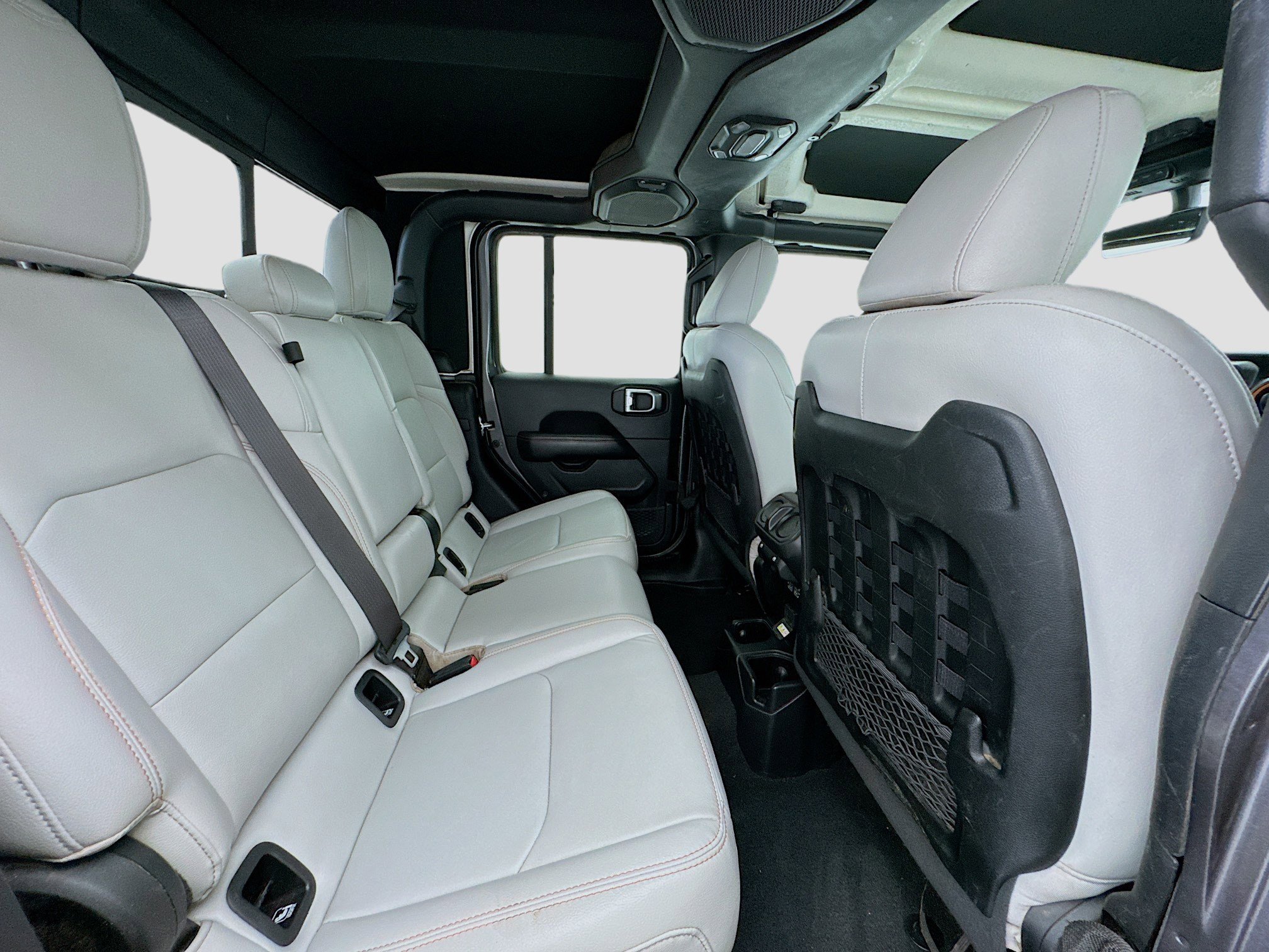 Used 2023 Jeep Gladiator Mojave w/ LED Lighting Group AWD/4WD image 18