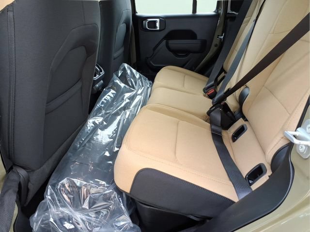 New 2026 Jeep Gladiator Willys AWD/4WD image 11
