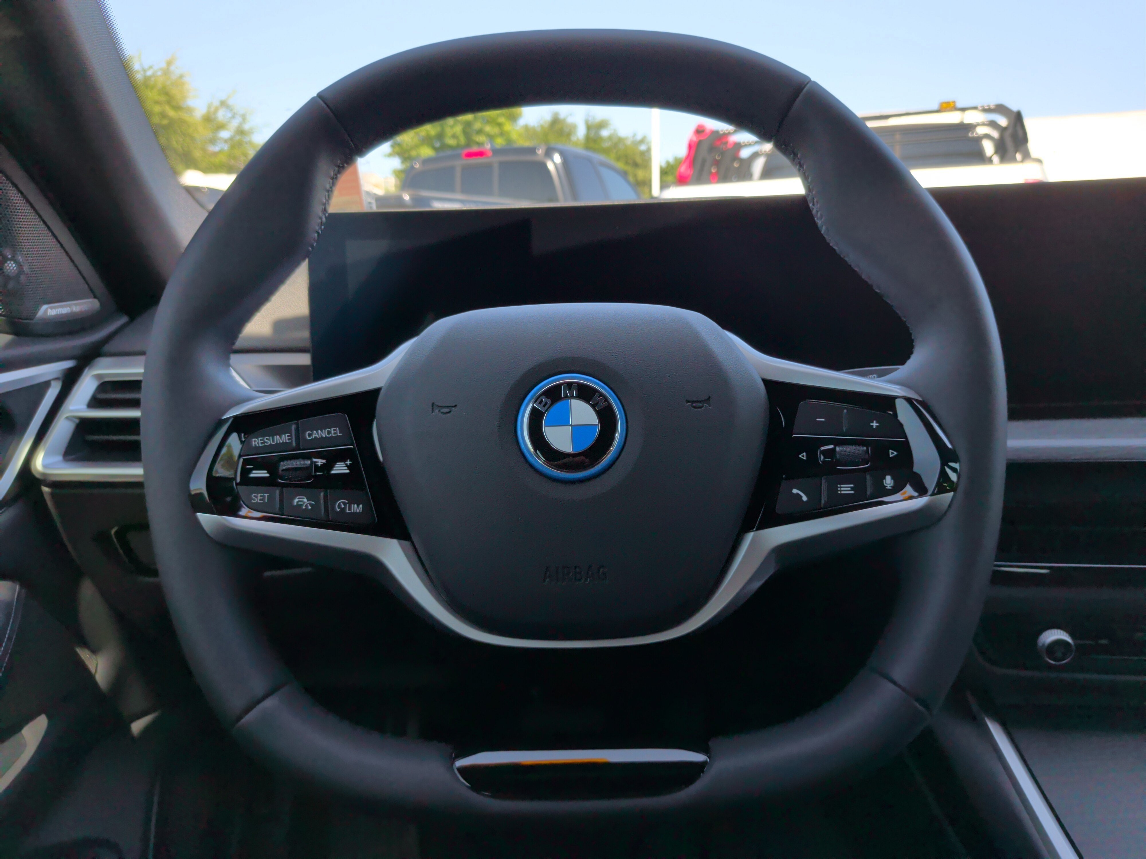 Used 2025 BMW i4 xDrive40i w/ Parking Assistance Package AWD/4WD image 23