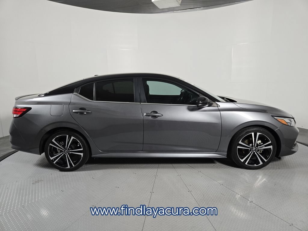 Used 2023 Nissan Sentra SR FWD image 9